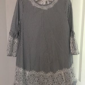 Boutique tunic